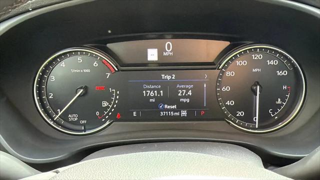 2022 Cadillac XT4 AWD Premium Luxury