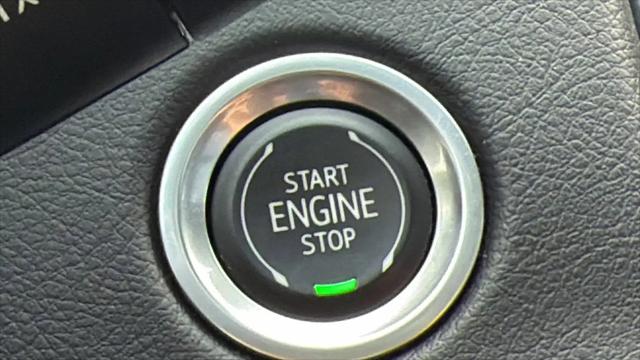 2022 Cadillac XT4 AWD Premium Luxury
