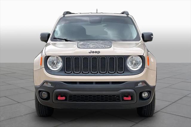 2017 Jeep Renegade Deserthawk 4x4