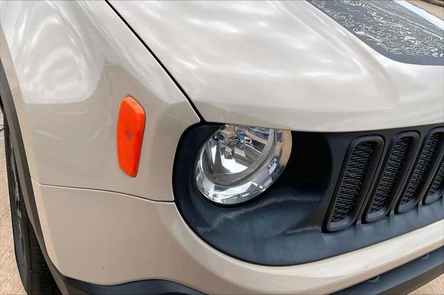 2017 Jeep Renegade Deserthawk 4x4