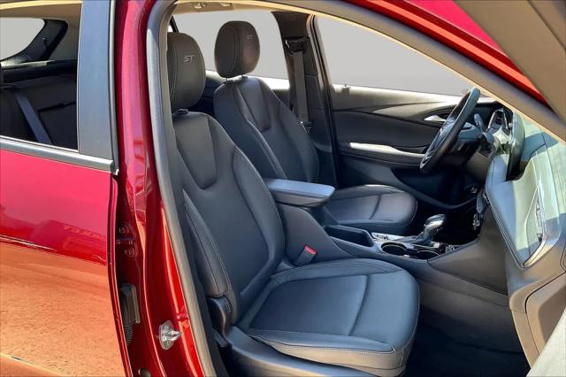 2024 Buick Encore GX Sport Touring FWD