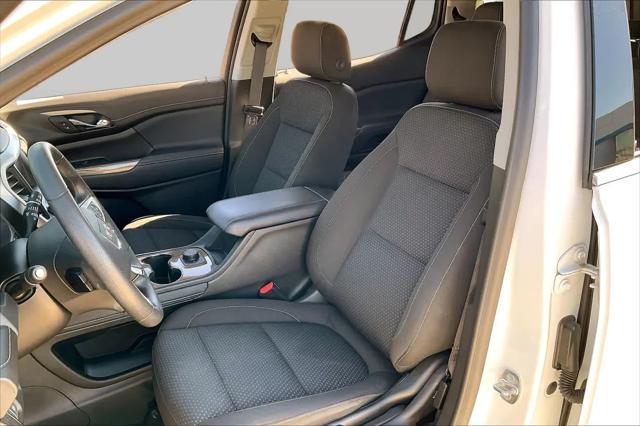 2023 GMC Acadia FWD SLE