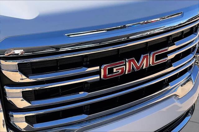 2023 GMC Acadia FWD SLE