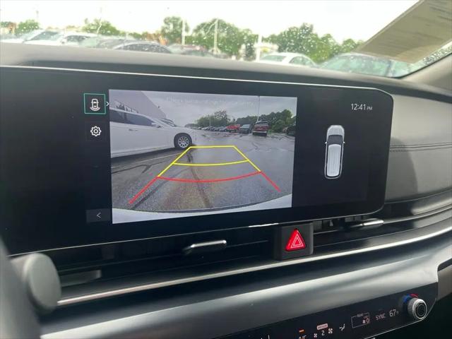 2025 Kia Carnival MPV LXS