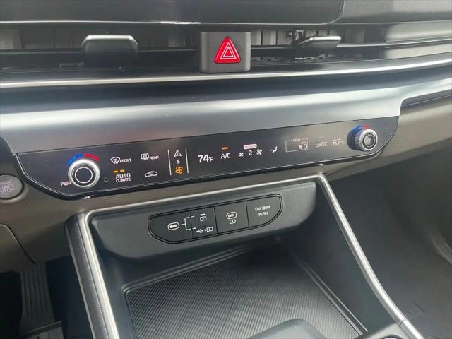 2025 Kia Carnival MPV LXS