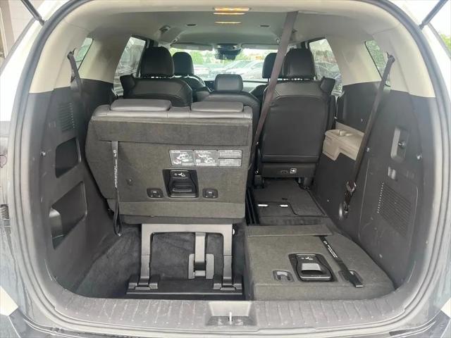 2025 Kia Carnival MPV LXS