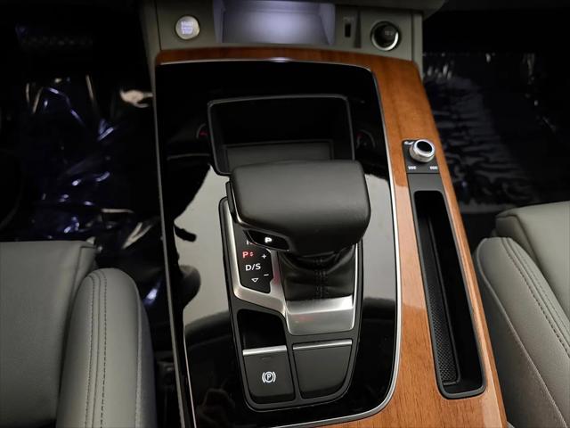 2023 Audi Q5 Premium Plus 55 TFSI e S line quattro S tronic