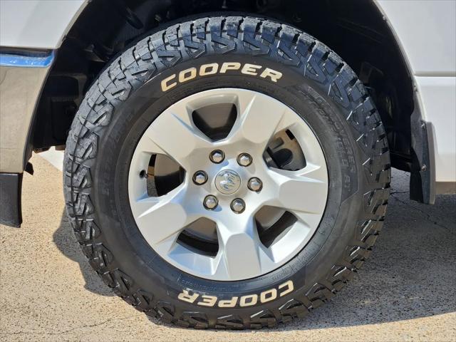 2023 Ram 1500 Big Horn Crew Cab 4x4 5'7" Box