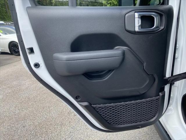2025 Jeep Wrangler 4-Door Willys 4x4