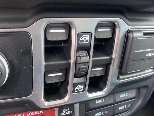 2025 Jeep Wrangler 4-Door Willys 4x4