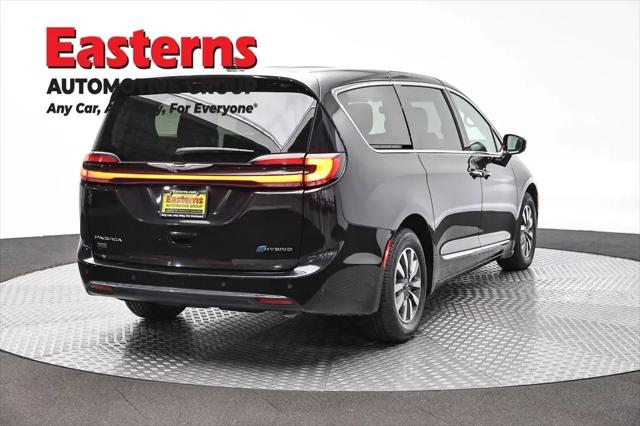 2023 Chrysler Pacifica Hybrid Limited