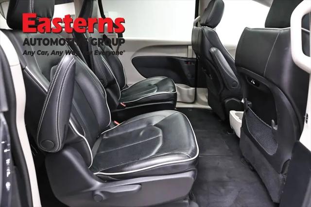 2023 Chrysler Pacifica Hybrid Limited