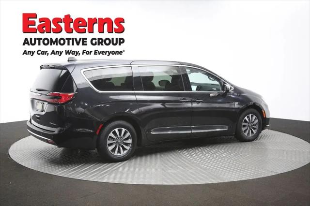 2023 Chrysler Pacifica Hybrid Limited