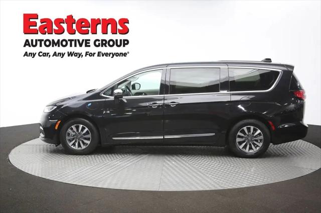2023 Chrysler Pacifica Hybrid Limited