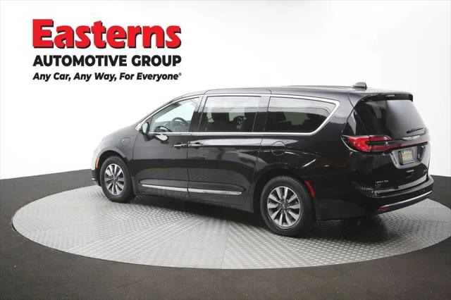 2023 Chrysler Pacifica Hybrid Limited