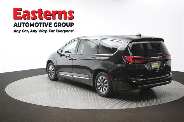 2023 Chrysler Pacifica Hybrid Limited