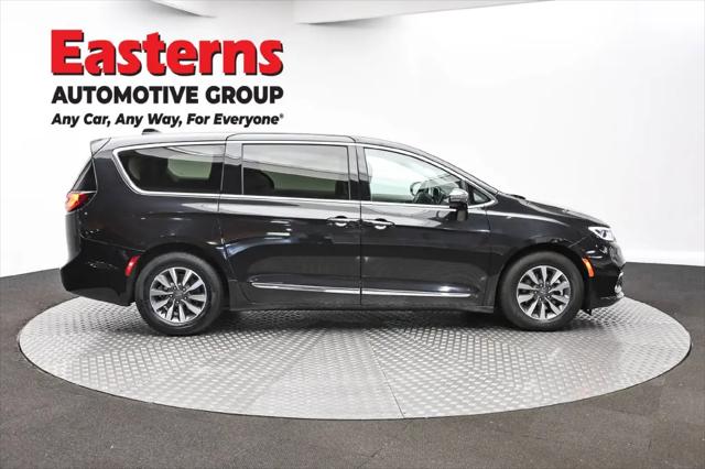 2023 Chrysler Pacifica Hybrid Limited