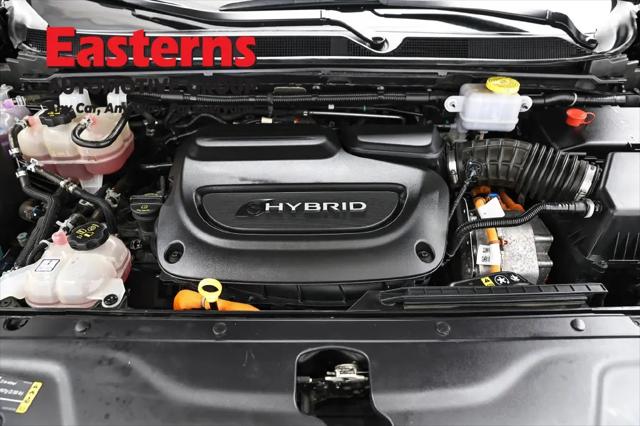 2023 Chrysler Pacifica Hybrid Limited