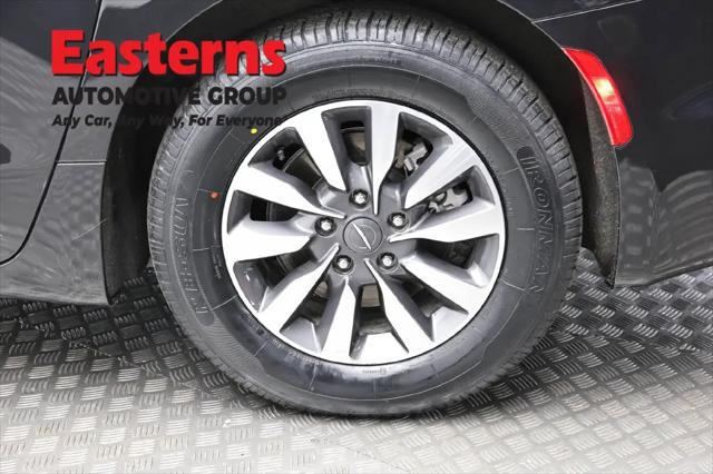 2023 Chrysler Pacifica Hybrid Limited