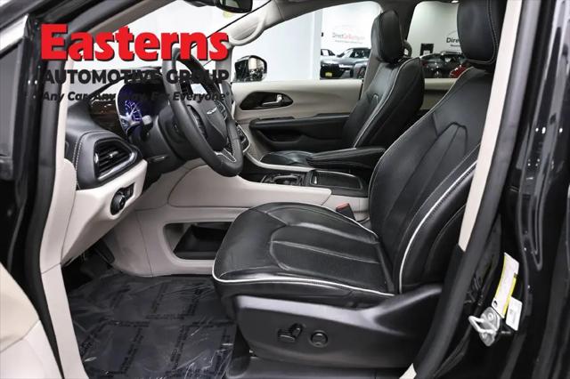 2023 Chrysler Pacifica Hybrid Limited
