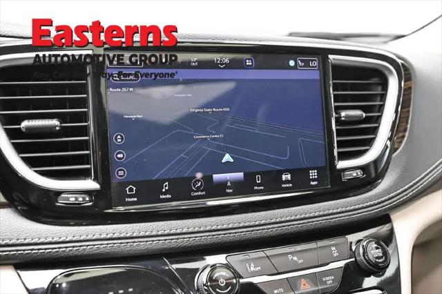 2023 Chrysler Pacifica Hybrid Limited