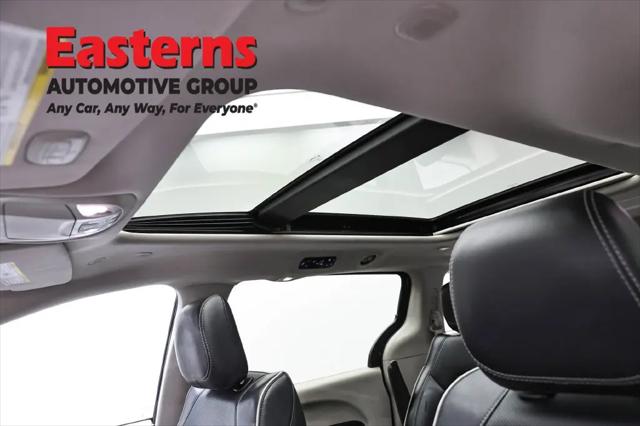 2023 Chrysler Pacifica Hybrid Limited