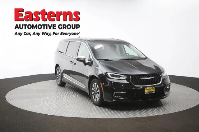 2023 Chrysler Pacifica Hybrid Limited