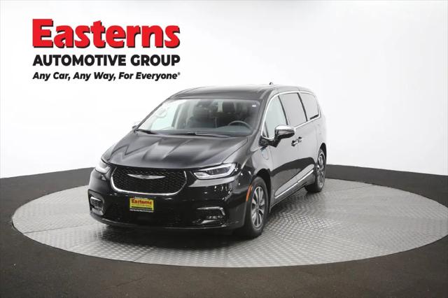 2023 Chrysler Pacifica Hybrid Limited