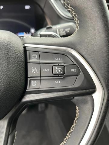 2023 Jeep Grand Cherokee L Altitude 4x4