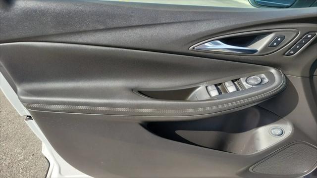 2023 Buick Encore GX Essence FWD