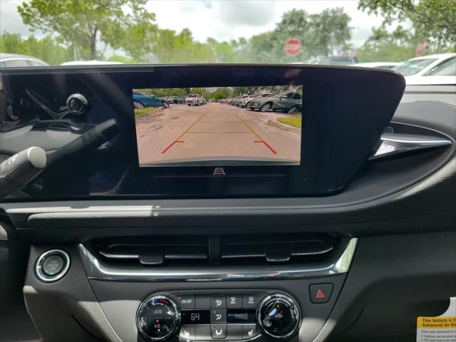 2026 Buick NV Preferred FWD