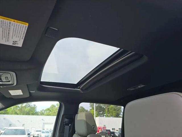 2026 Chevrolet Silverado 2500HD Crew Cab, Standard Bed, XR2, 4WD