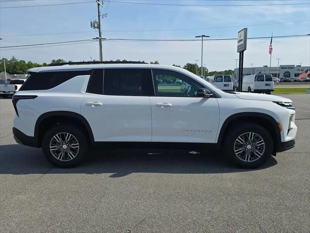 2026 Chevrolet Traverse FWD LT