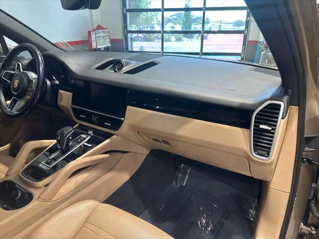 2019 Porsche Cayenne Cayenne