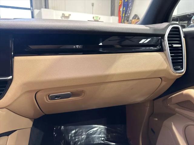 2019 Porsche Cayenne Cayenne