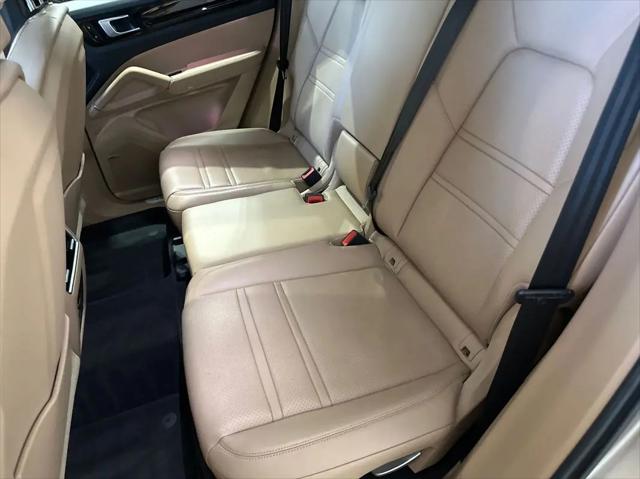 2019 Porsche Cayenne Cayenne