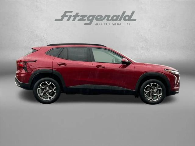 2025 Chevrolet Trax FWD LT
