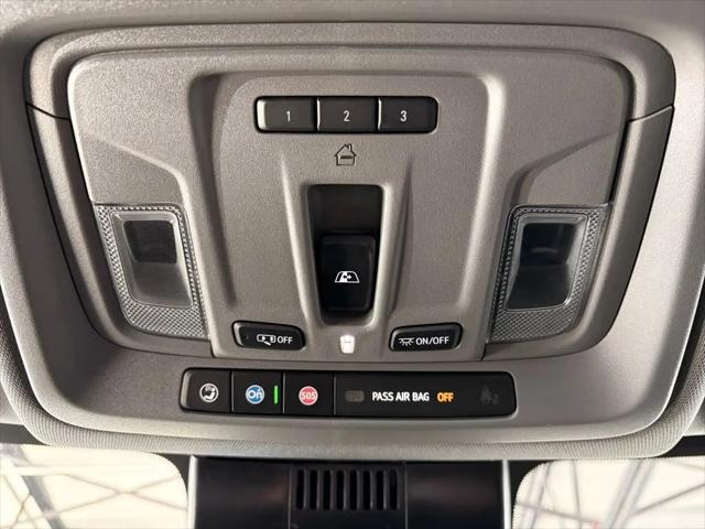 2025 GMC Sierra 2500HD 4WD Crew Cab Standard Bed SLE