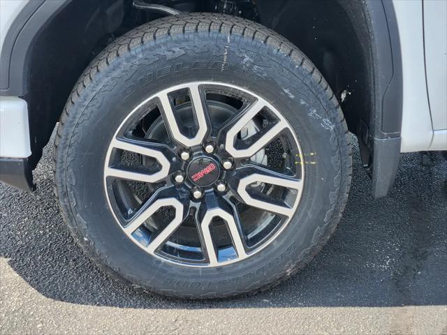 2026 GMC Sierra 1500 Crew Cab, Short Bed, AT4, 4WD