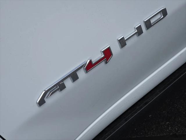 2026 GMC Sierra 2500HD Crew Cab, Standard Bed, AT4, 4WD