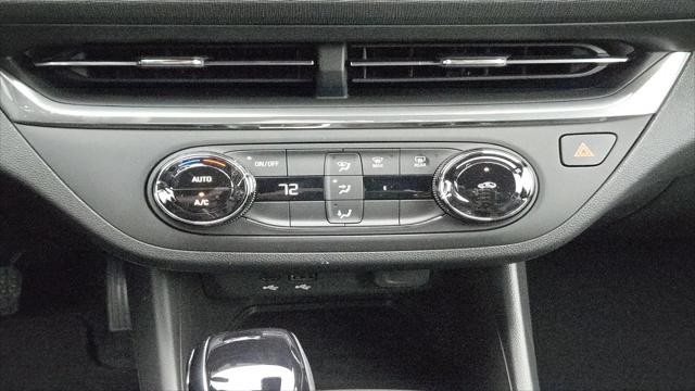 2026 Buick NV Preferred FWD