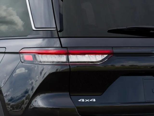 2026 Jeep Grand Cherokee Laredo 4x4