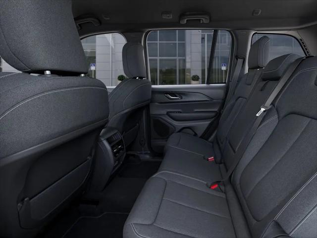 2026 Jeep Grand Cherokee Laredo 4x4