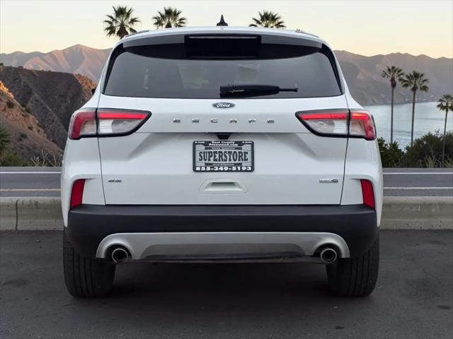 2020 Ford Escape SE