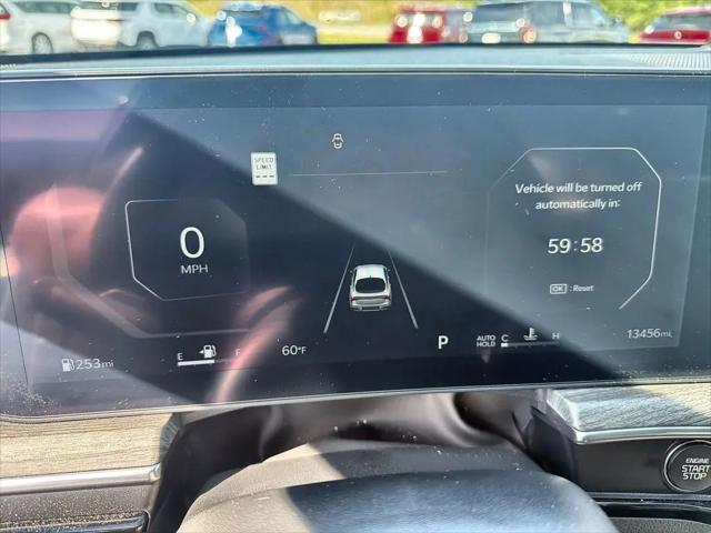 2025 Kia K5 EX