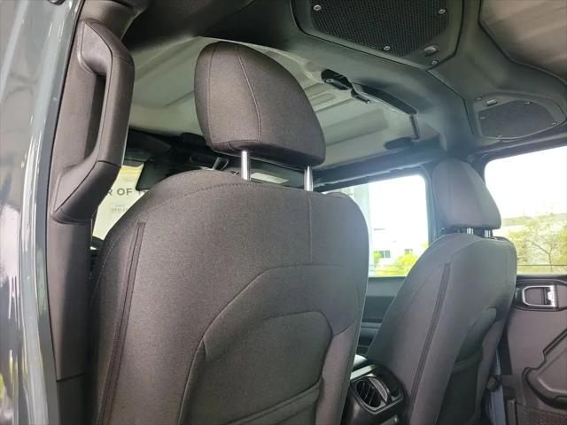 2024 Jeep Wrangler 4-Door Willys 4x4