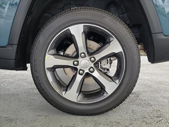 2026 Jeep Grand Cherokee Limited 4x2