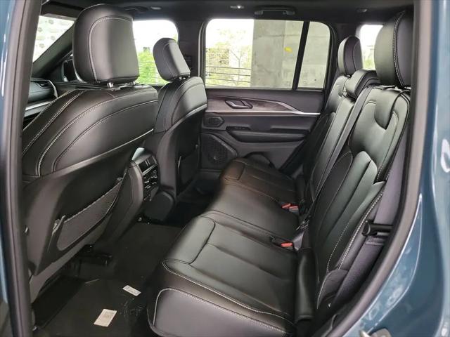 2026 Jeep Grand Cherokee Limited 4x2
