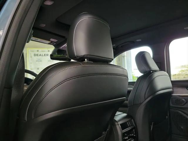 2026 Jeep Grand Cherokee Limited 4x2