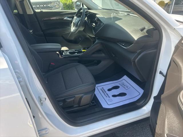 2022 Buick Envision FWD Preferred